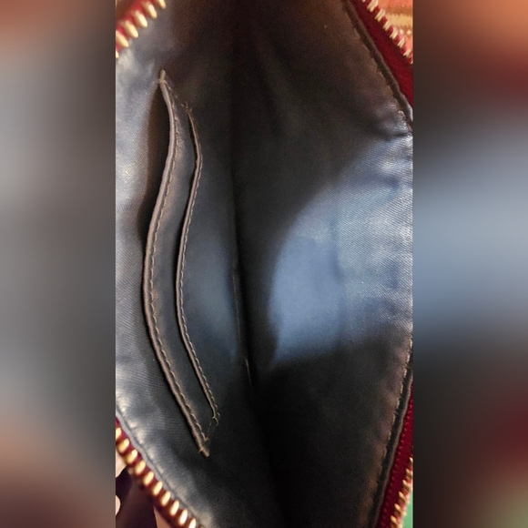 Coach Magenta Leather Slim Wristlet Clutch with silver chain New with Tags - Picture 7 of 14